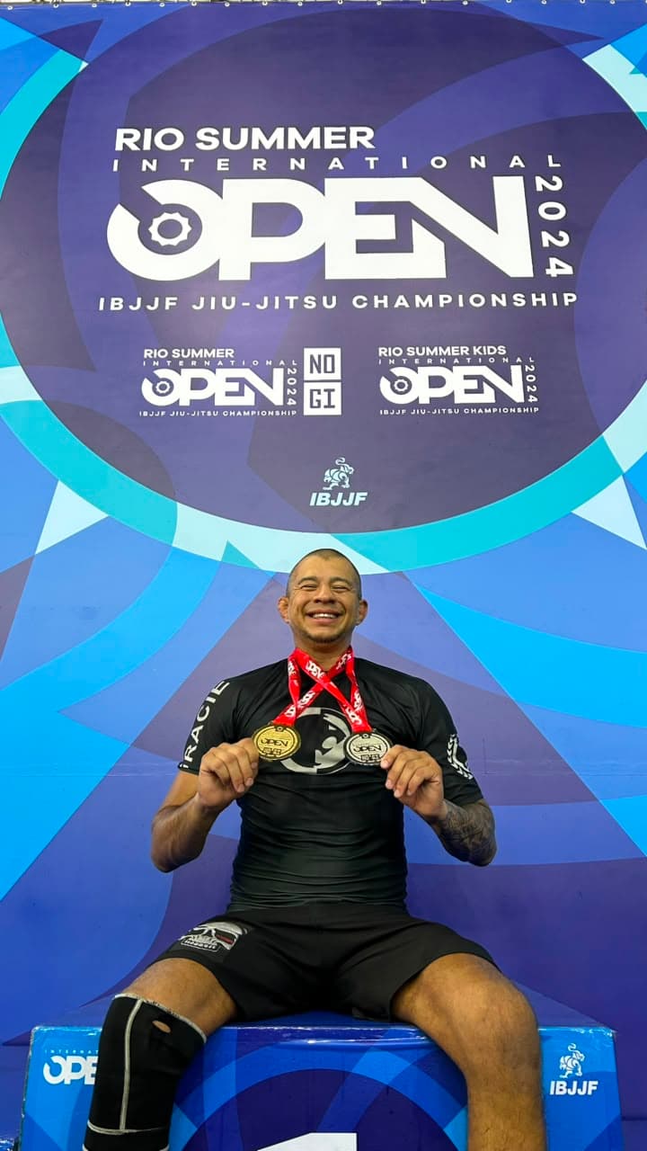 Juliano Alicate com duas medalhas no Rio Summer International Open 2024 da IBJJF